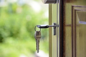 TABEL Chiriile la apartamente cresc accelerat. La fel și cererea. La ce prețuri s-a ajuns
