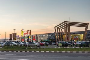 NEPI Rockcastle preia participația deținută de Carrefour în Ploiești Shopping City