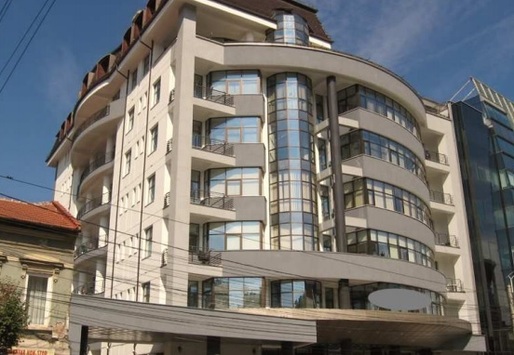 Primăria Cluj-Napoca va cumpăra clădirea BCR din centrul orașului, cu peste 5,8 milioane de euro