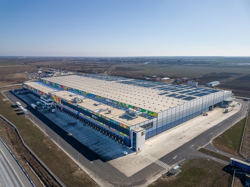 FOTO Lidl deschide în România cel mai mare depozit logistic 
