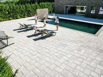 Symmetrica a lansat 4 noi colecții de pavele premium, revoluționând amenajarea spațiilor exterioare