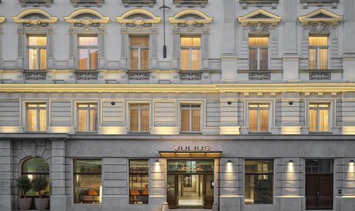 EXCLUSIV Celebra familie austriacă Julius Meinl, cu cele mai mari fabrici de ciocolată din România, vrea să intre pe piața hotelieră din București. S-a interesat de achiziția hotelului Ambasador, dar fără rezultat