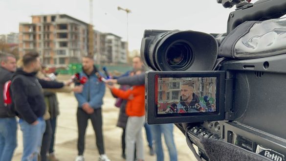 Radu Drăgușin, noul star al naționalei României, și Andrei Ștefan, Partener STC, în momentul T0 al unui parteneriat