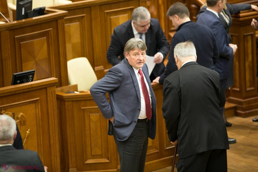 EXCLUSIV Fostul deputat moldovean Mihail Solcan tatonează piața rezidențială din România. A cumpărat un teren de la Becali
