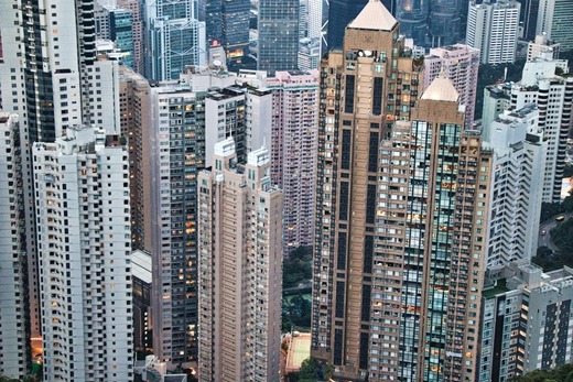 Topul orașelor „imposibil din scumpe”: Hong Kong rămâne cea mai neprimitoare piață imobiliară din lume