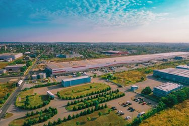 EXCLUSIV Este pregătită a doua tranzacție imobiliară de răsunet, care scoate Globalworth din nișa proprietăților logistice. Una dintre cele mai bogate familii din Belgia negociază un contract de 100 milioane euro