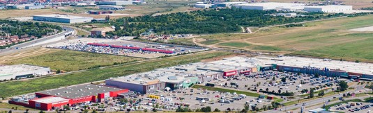 EXCLUSIV Argo Group, odată cel mai mare proprietar de mall-uri din România, controlat de cea mai mare bancă din Franța și un ex-vice Deutsche Bank, își pregătește ieșirea de pe piață