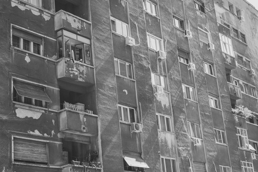 GRAFICE Apartamentele noi au ajuns să fie cu zeci de mii de euro mai ieftine decât cele vechi