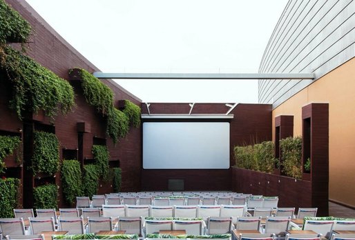 Premieră la Cluj-Napoca: Experiență cinematografică premium IMAX® cu Laser și un open-air cinema. IULIUS va aduce în RIVUS brandul CINEPLEXX, cu tehnologii de ultimă generație