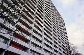 Comisia Europeană ia măsuri pentru ca locuințele să devină mai accesibile ca preț și mai sustenabile