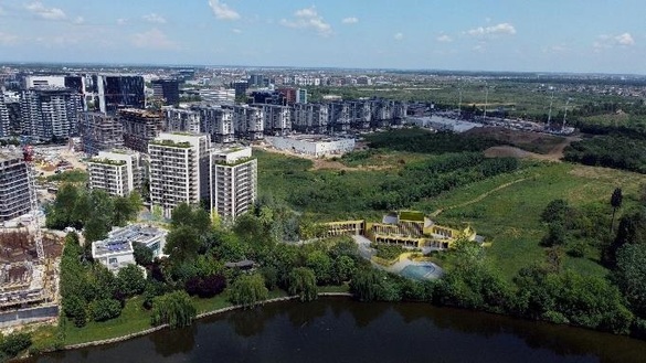 FOTO 3 turnuri cu locuințe. Avocații Virginica Tanți Dumitrescu și Adrian Ciorobea prezintă primele detalii ale clubului exclusivist pregătit în zona de afaceri Pipera