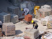 ANALIZĂ Sectorul construcțiilor a început 2025 cu motoarele turate, dar riscă acum o încetinire semnificativă 