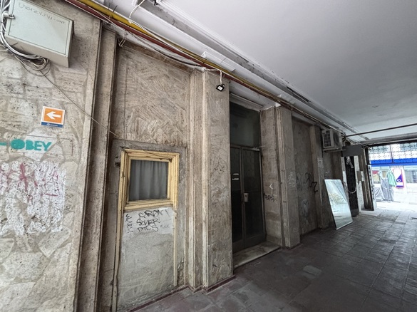 FOTO Clădirea în care Eminescu a lucrat ca redactor la ziarul Timpul, pusă în vânzare de Guvernul Bolojan. Prețul cerut 