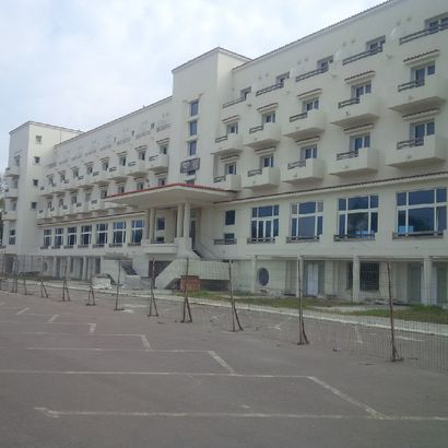 Celebrul hotel Rex din Mamaia, blocat. Proiect respins acum