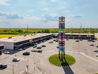 EXCLUSIV Gigantul M Core, cel mai activ investitor imobiliar în retailul românesc, marchează o nouă tranzacție, la Codlea, parte a strategiei de acoperire națională