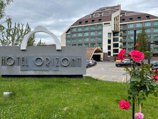 FOTO Hotel emblemă al României - repus la vânzare. Tranzacția cu Alexandrion a eșuat CONFIRMARE 