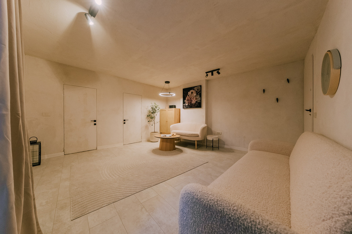 Apartament din România vândut 