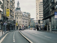 Cerere către angajați: Veniți la birou măcar de 4 ori pe săptămână! București - una din cele mai mari rate de neocupare birouri din UE. Companiile plătesc, deși angajații încă lucrează de acasă. Ce este special la Madrid GRAFICE