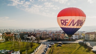 ReMax se extinde în România 