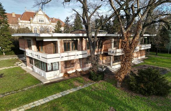 FOTO Fosta vilă a lui Nicolae Ceaușescu din Timișoara va fi transformată în hub cultural-artistic