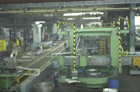 FOTO SURPRIZĂ Fabrică-emblemă a regimului comunist, gata să fie vândută