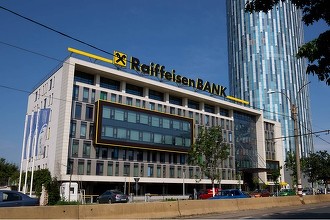 EXCLUSIV Raiffeisen își vinde sediul central din România, în care lucrează 1.500 de angajați. Rămâne chiriaș