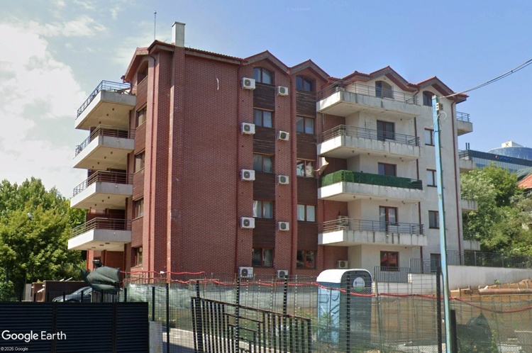 Maison de Vignon, clădirea pe care vor să o cumpere proprietarii Caro