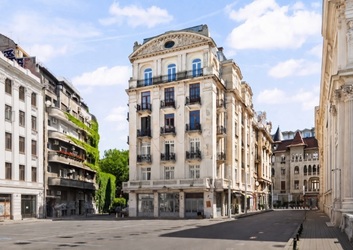FOTO Investiție în centrul Bucureștiului. Proprietarul Murfatlar, Carpați și Snagov strânge bani pentru transformarea unei clădiri istorice de lângă Ateneul Român în apartamente exclusiviste de închiriat