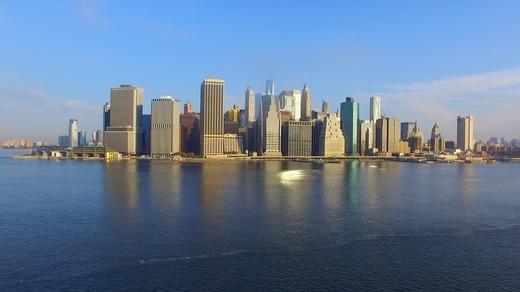 New Yorkul îngheață chiriile