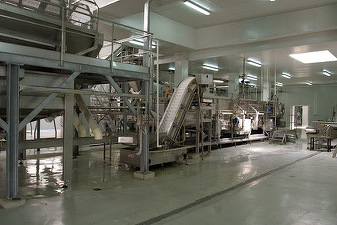 Tranzacție: Annabella Fabrica de Conserve Râureni preia Fabka Group, cu o fabrică de conserve în centrul Bărăganului și 13 ferme cu 120.000 metri pătrați terenuri agricole