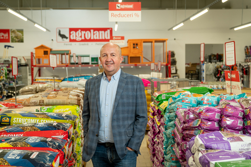 Agroland, cu cea mai mare rețea de magazine agricole din România, pregătește achiziția unei fabrici