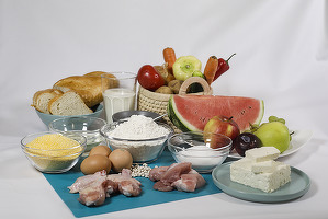 Adaosul comercial pentru 14 grupe de alimente va fi plafonat pentru o perioadă de 3 luni, începând de astăzi