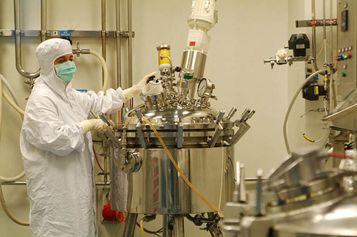 Israelienii de la Teva sunt noii proprietari ai fabricii de oncologice Actavis-Sindan Pharma