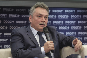 Laszlo Atilla, Senat, la Profit Health Forum: Nu ar strica un pic de concurență în sistemul sanitar. Nu putem menține aceleași salarii și pentru cel care lucrează de dimineața și pentru cel care la ora patru trage obloanele 