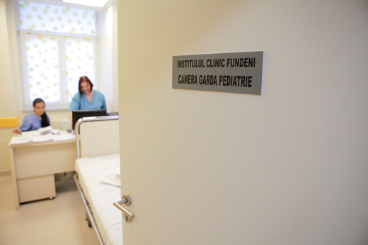 Abia numit de PSD, managerul Institutului Clinic Fundeni a fost demis de PNL