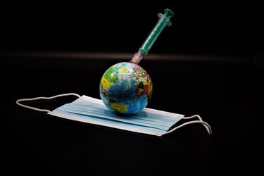 Bruxelles-ul prezintă o strategie comună la nivelul UE pentru dezvoltarea și achiziția de vaccinuri împotriva Covid-19