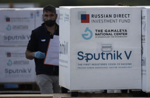 OMS găsește probleme la un punct de producție al vaccinului Sputnik V, Kremlinul susține că sunt rezolvate
