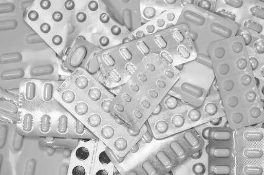 Pfizer și Merck & Co au anunțat noi studii clinice referitoare la medicamente antivirale orale pentru Covid-19