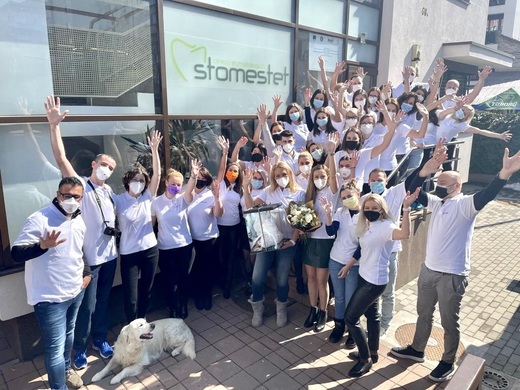 Dent Estet, parte a MedLife, achiziționează 60% din acțiunile Stomestet
