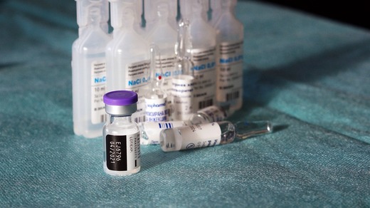 Director Pfizer: Dozele booster ar putea fi necesare ''un număr de ani de acum înainte''