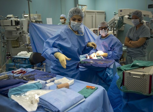 Spitalele și clinicile românești au angajat cu peste 40% mai mult. Cele mai mari salarii și pentru ce posturi