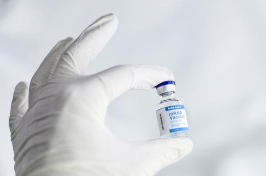 SUA: FDA a autorizat administrarea unei doze booster de vaccin Pfizer pentru copiii între 5 și 11 ani