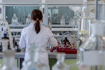 Cercetătorii au descoperit o metodă pentru "a reduce la tăcere" mutațiile unor gene care cauzează cancer