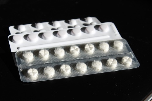 Industria farmaceutică din SUA avertizează că medicamentele generice, mai ieftine, vor deveni indisponibile dacă Trump își aplică planurile tarifare asupra Indiei și altor țări unde acestea se fabrică