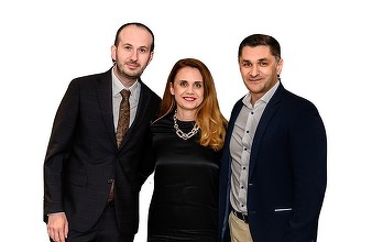 Trei antreprenori români au lansat o platformă pentru automatizarea fluxului documentelor medicale din spitale