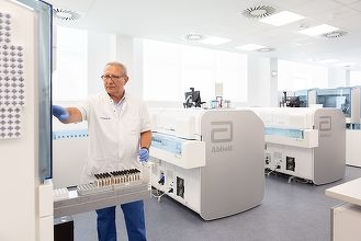 MedLife a inaugurat un laborator automatizat în Brașov, investiție de peste 2 milioane euro