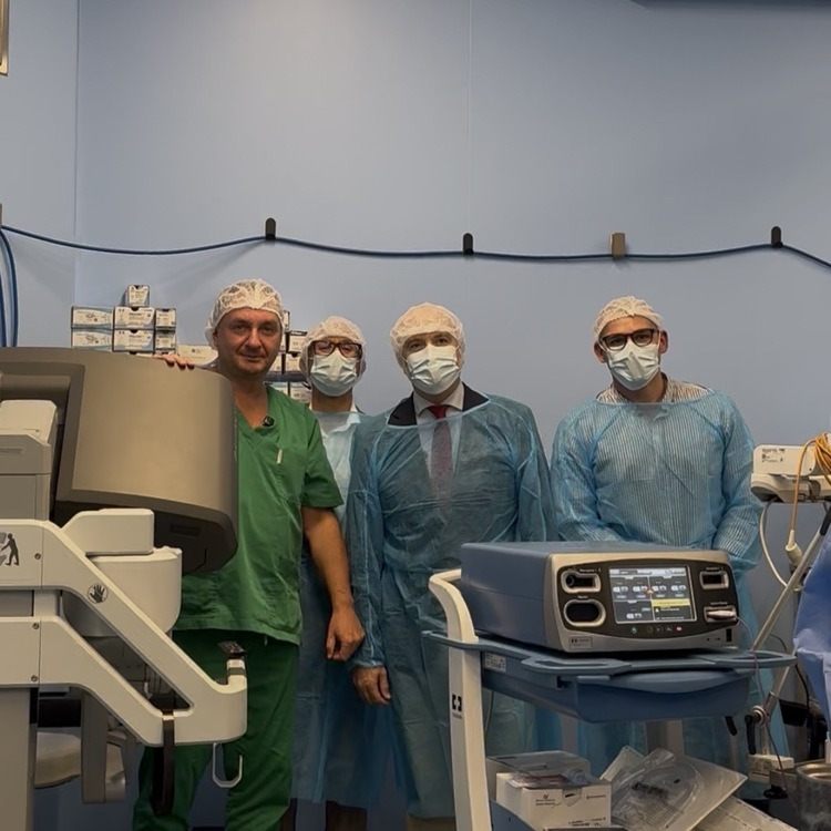 Ambasadorul Danemarcei, surprins de tehnologia medicală dintr-un spital privat din Cluj-Napoca