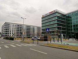 VIDEO Alertă cu bombă la sediul postului de radio Europa FM