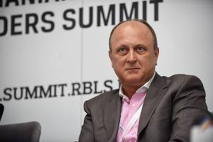 CONFIRMARE Dan Șucu, proprietarul Mobexpert, intră pe piața media. A semnat actele pentru a deveni creditorul principal al Mediafax Group, administrat de Adrian Sârbu, cu ținta de a fi acționar principal