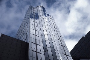 UE este de acord să sancționeze presa rusă. Moscova amenință cu represalii